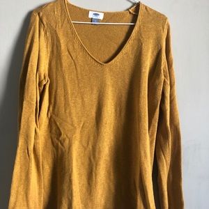Women’s sweater